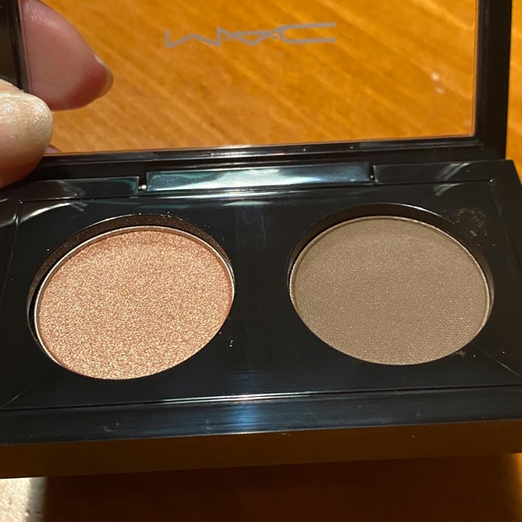 🎉HP🎉 MAC Eye Shadow Palette - Picture 5 of 16